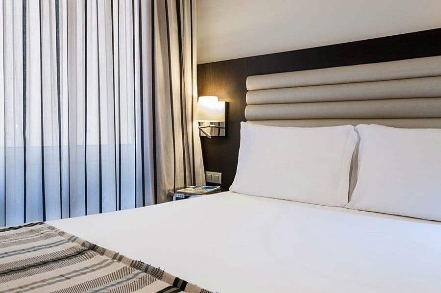 Mid Town Hotel Касабланка Экстерьер фото